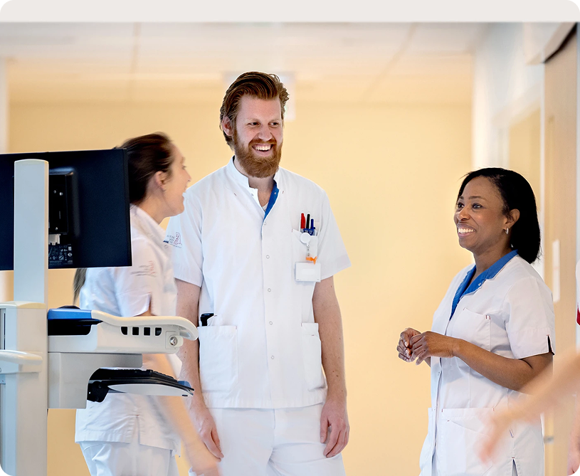 A group of doctors gathered togehter
